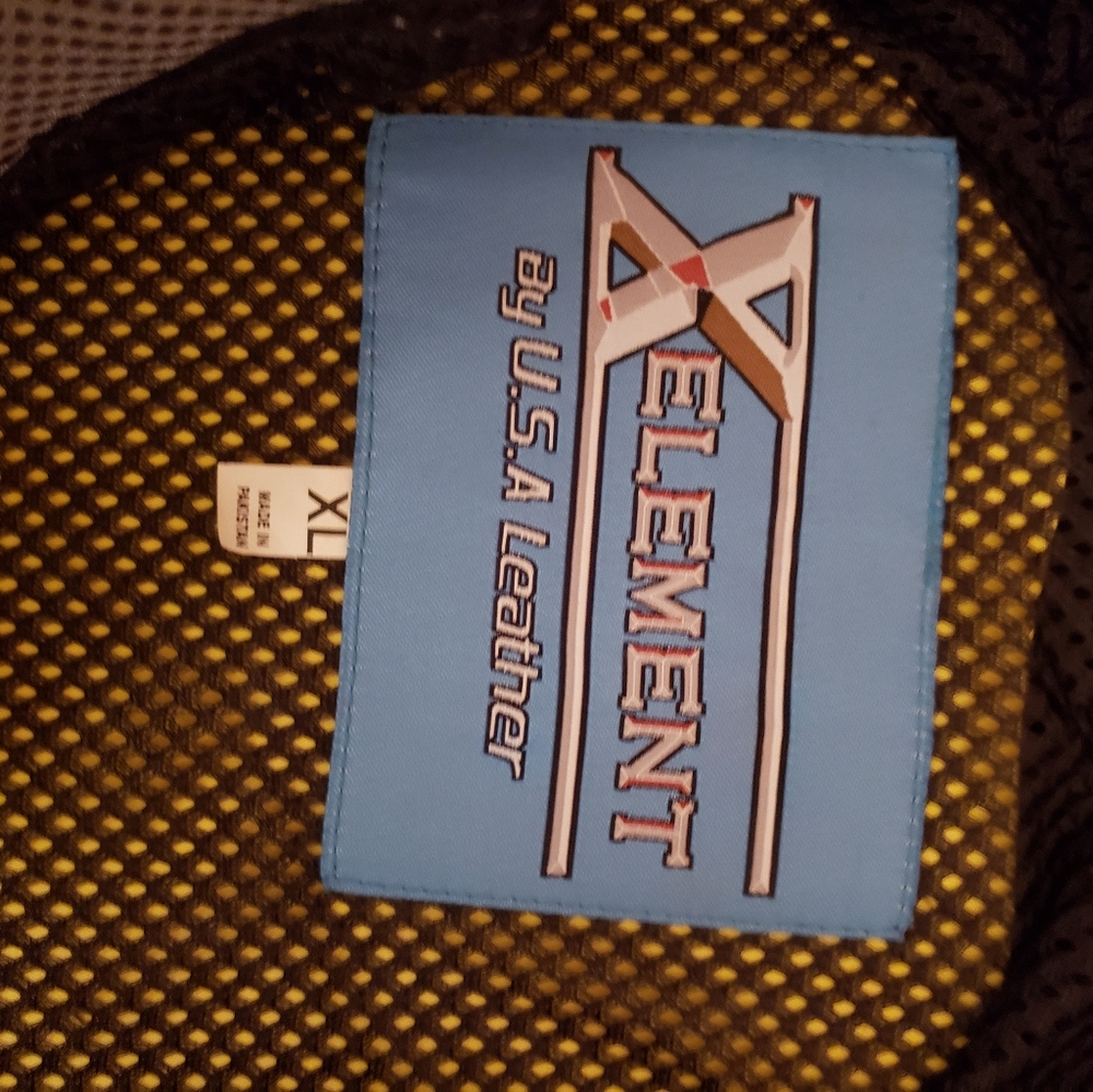 Motorcycle jacket - Picture 2 of 5